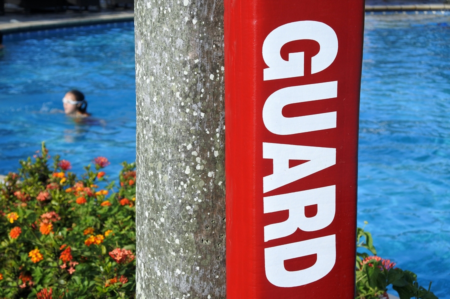 Preventing Public Swimming Pool Accidents in KC This Summer