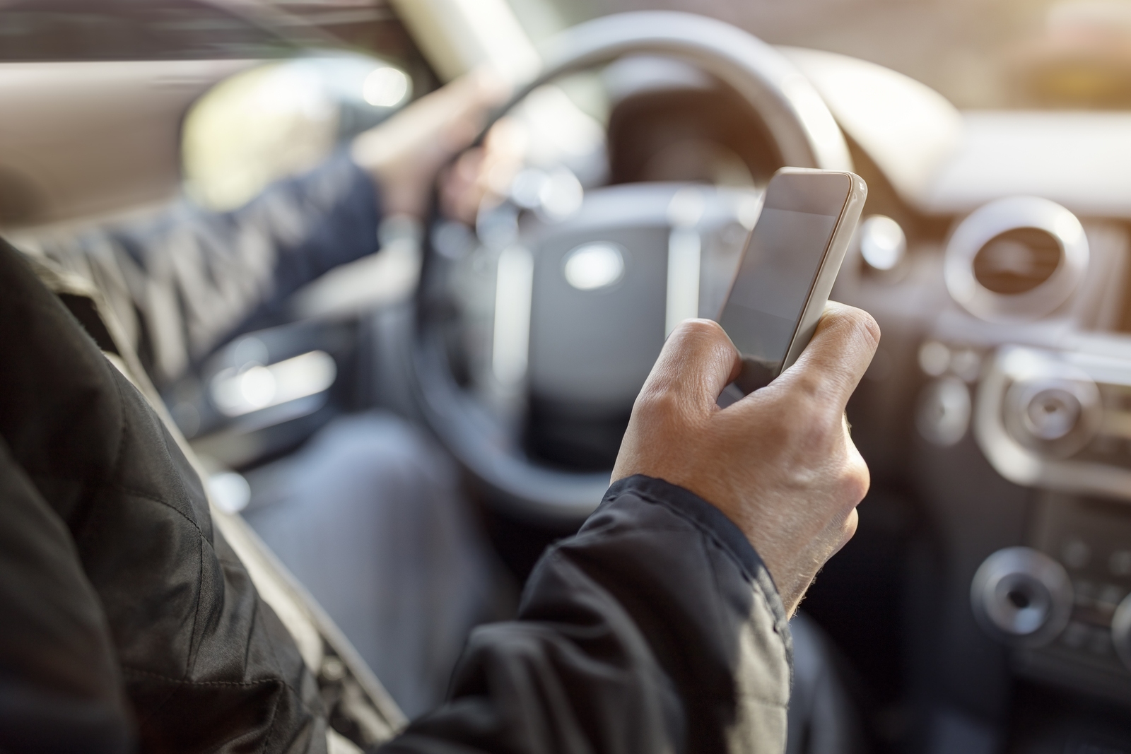 Distracted Driving Crash Investigations in Missouri